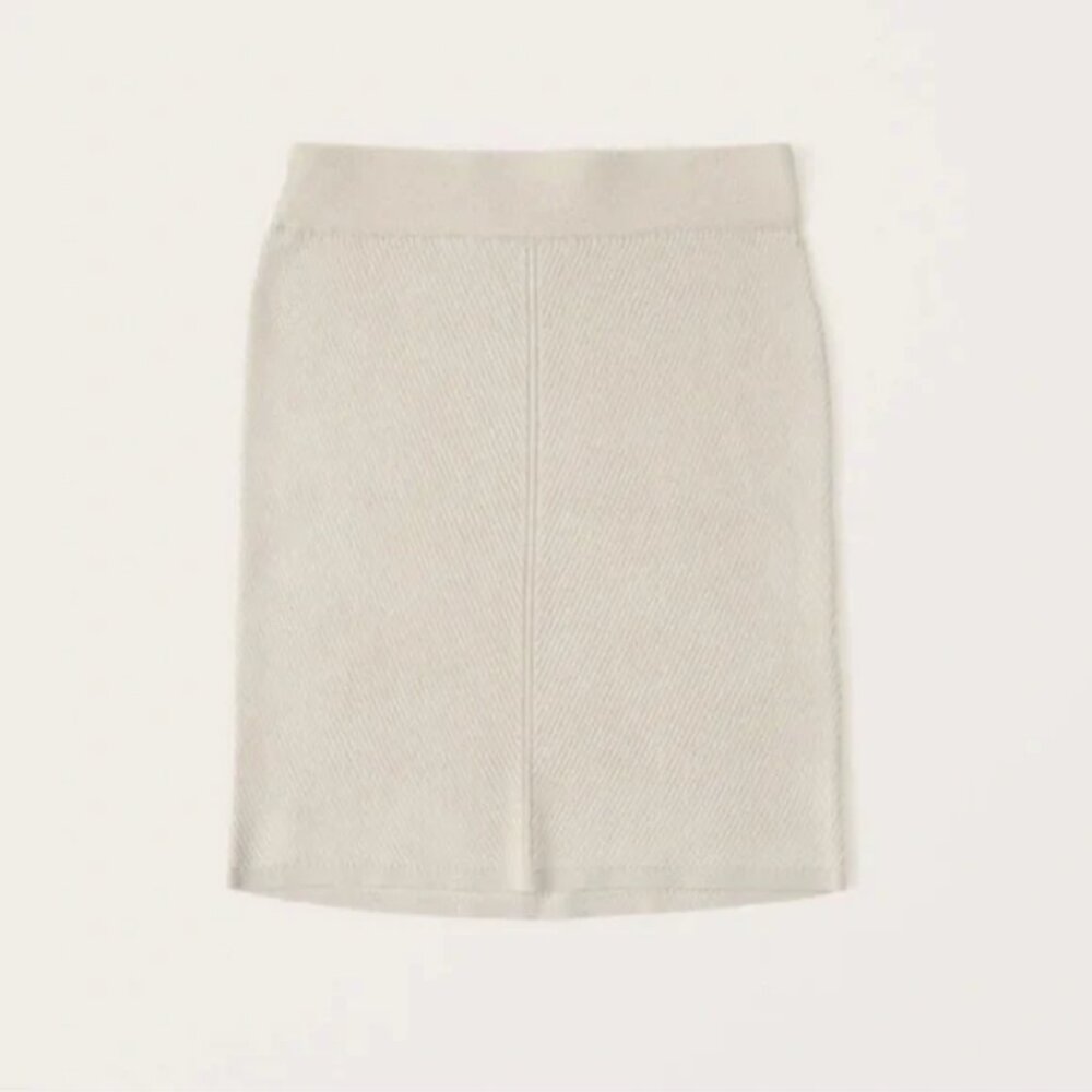 Abercrombie and Fitch Sweater Knit Mini Skirt XXS